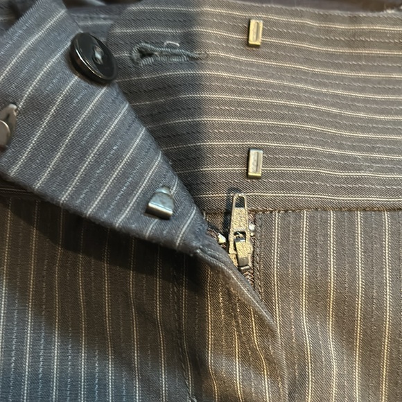 Express Design Studio:Pinstripe Pencil Skirt Sz 0. 15% off 2+ bundle - Picture 4 of 5